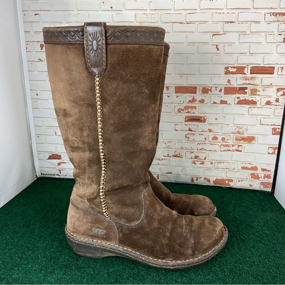 Ugg Austrailia Swell Tall Boots - Picture 2 of 10